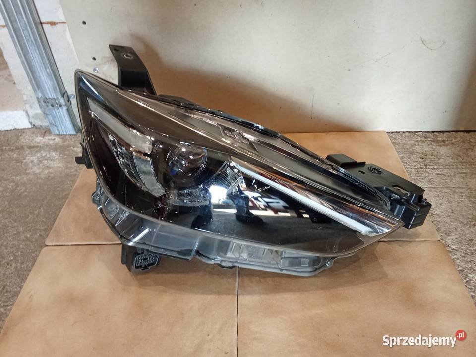 Mazda cx3 2021r LIFT Bixenon reflektor prawy