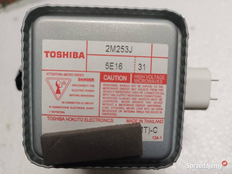 Magnetron Toshiba 2M253J Używany