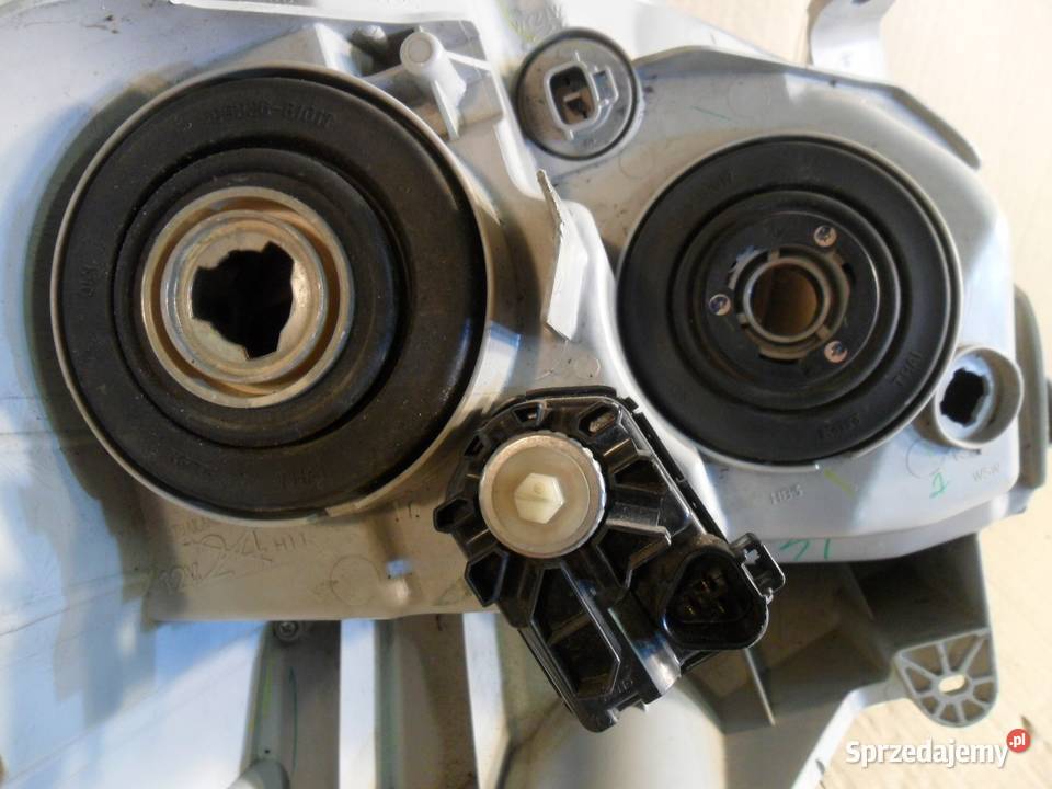 LAMPA LEWY PRZÓD EU ISUZU D II 2 Nowy Tomyśl