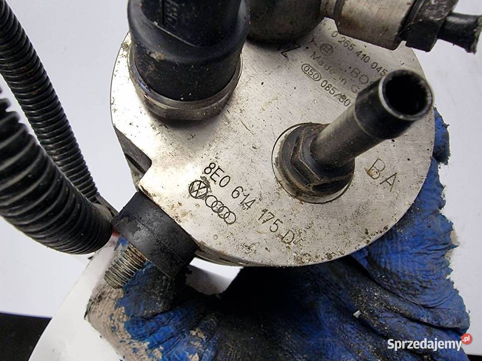 POMPA AUDI A4 B5 0265410045 Lipno