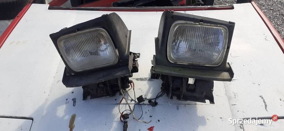 Pontiac fiero lampy przód 8485
