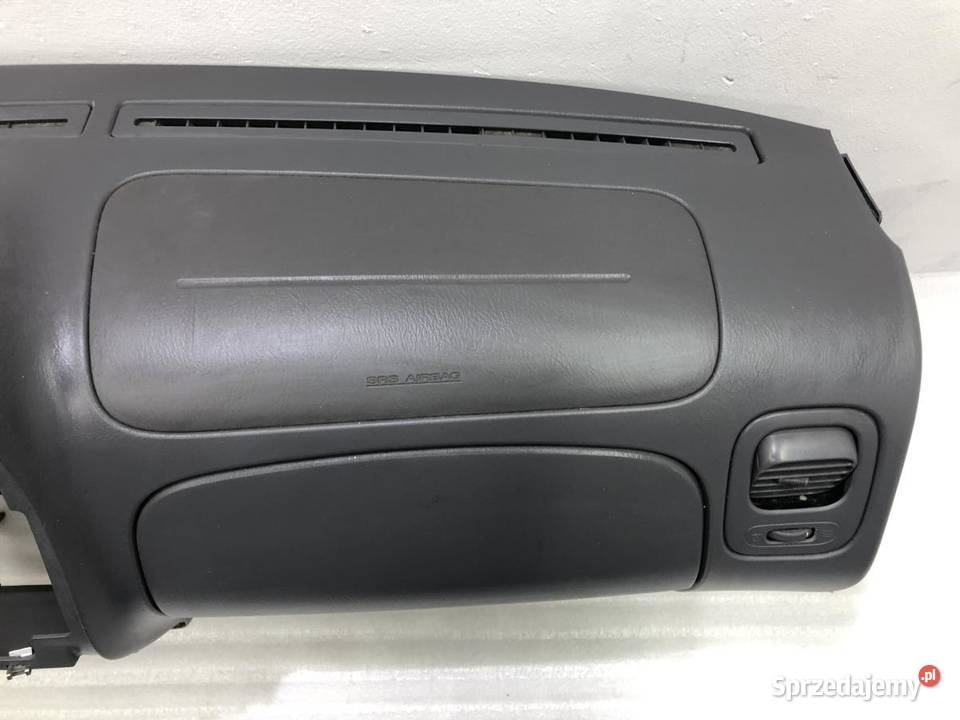 DESKA ROZDZIELCZA KOKPIT NISSAN NP300