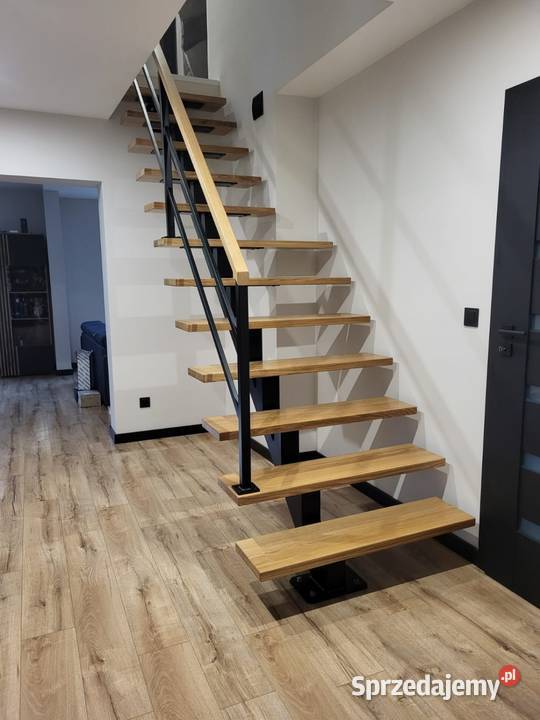 Schody na belce Centralnej Łódź