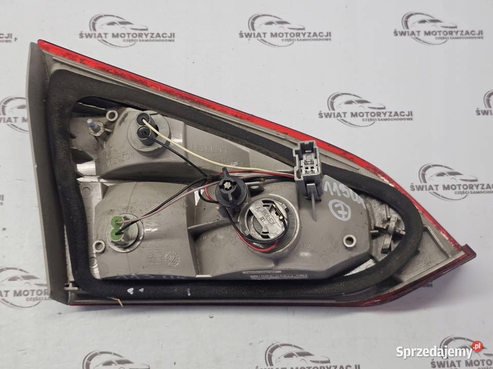 FORD FOCUS MK3 III 13r lampa prawa tył