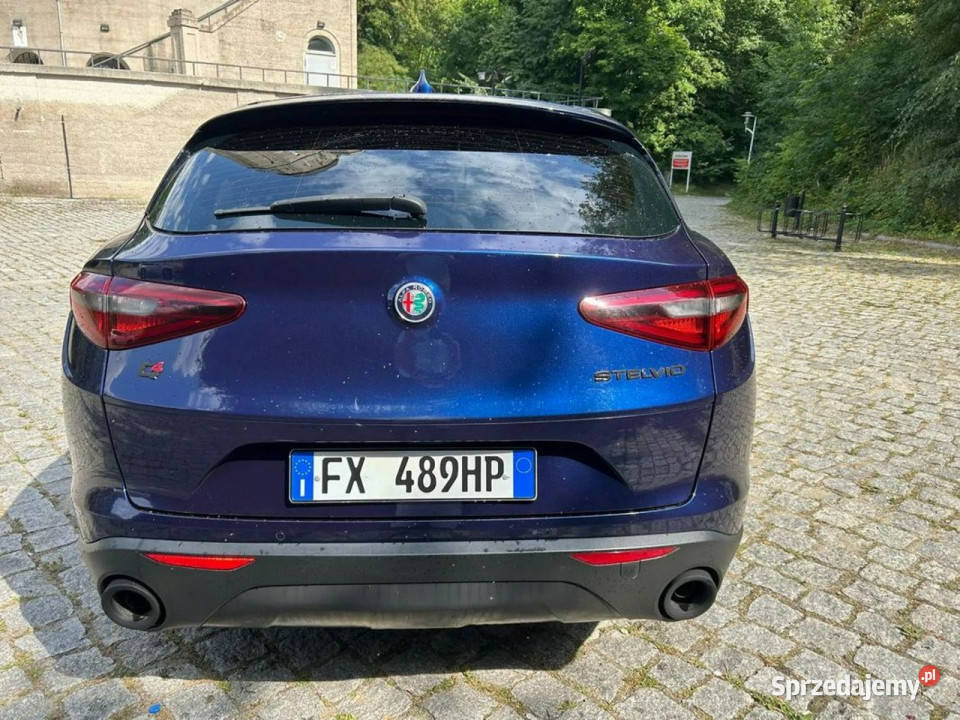 Alfa Romeo Stelvio 4x4 Veloce Skóra Navi Automat Nysa sprzedam