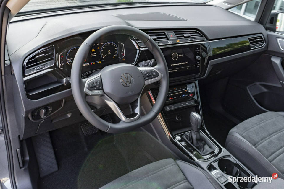 Volkswagen Touran Highline 15 TSI EVO 150 DSG gniazdo USB Touran łódzkie sprzedam