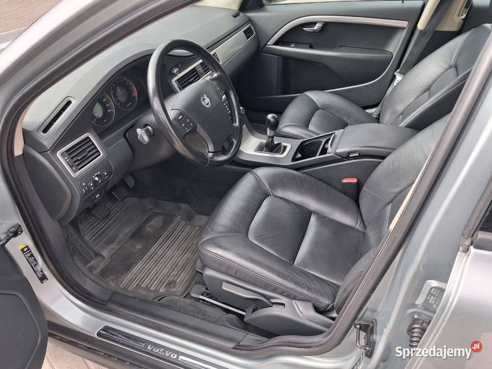 Volvo V70 20i 140 Stan Mrągowo