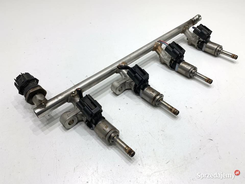 LISTWA WTRYSKOWA MAZDA 3 BM PE0113250B 20 120