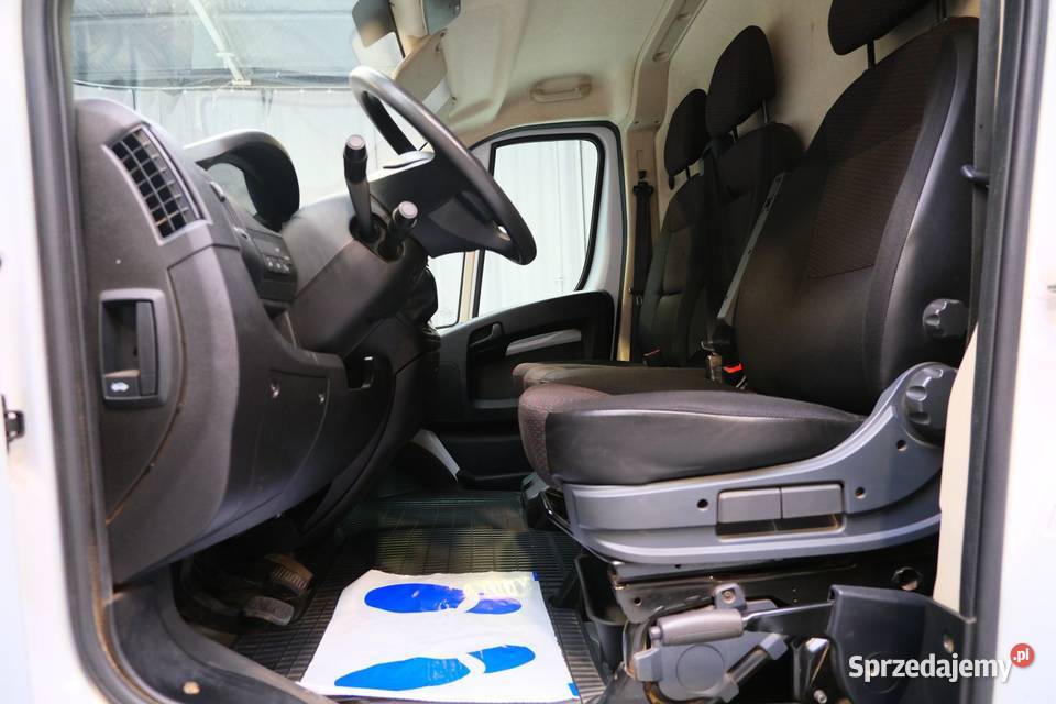 OPEL MOVANO 2022 217900 ccm 103 KW Warszawa