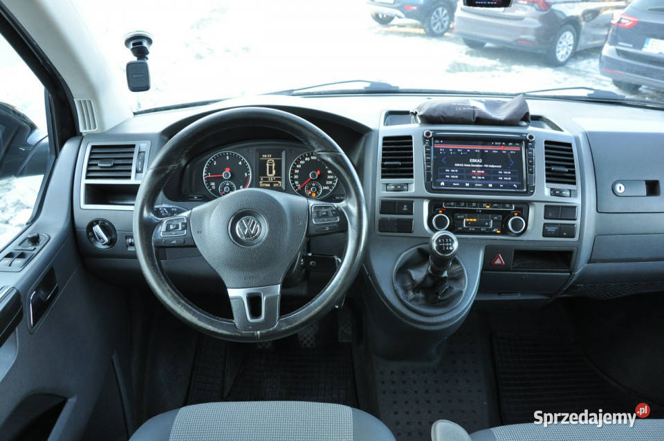Volkswagen Caravelle 20TDI 140 9os Comfortline czarny Stalowa Wola