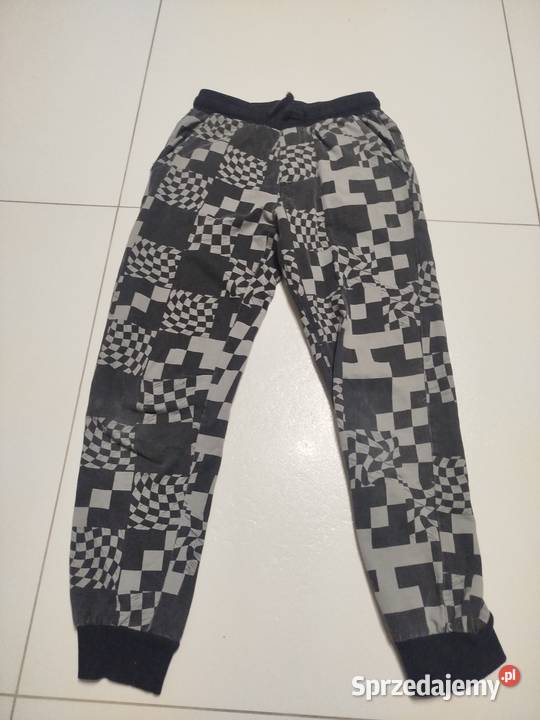 Spodnie rozmiar 146 Rozmiar 146 Kocierzew Kościelny