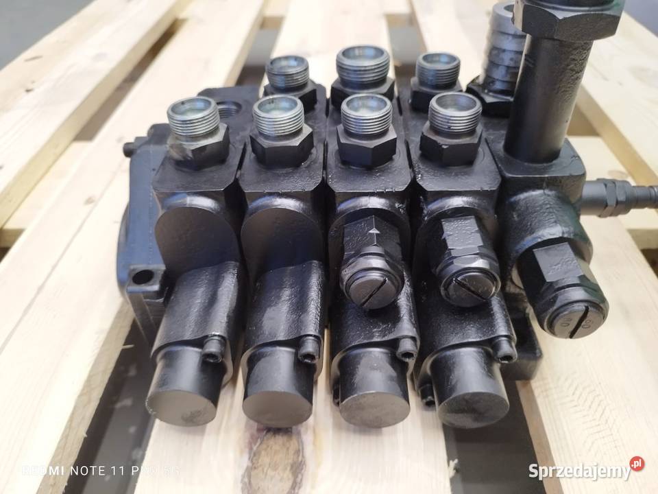 Rozdzielacz hydrauliczny Parker 3469204190 wielkopolskie Wilkowo