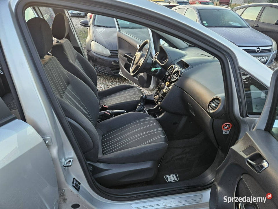 Opel Corsa Opłacona Zdrowa Zadbana Serwisowana
