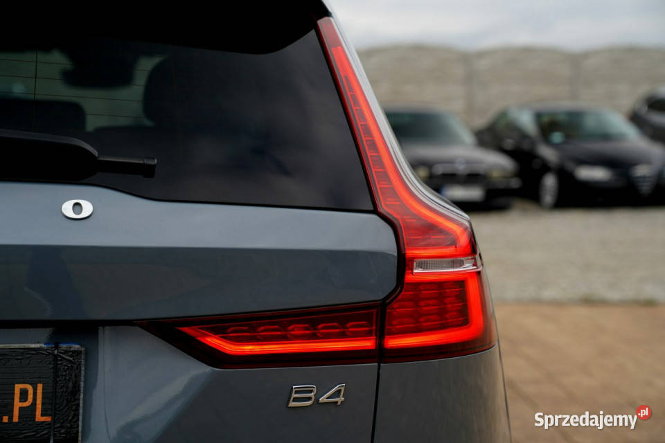 Volvo V60 R DESIGN acc FUL LED skóra nawi ALUSY opolskie Otmuchów sprzedam