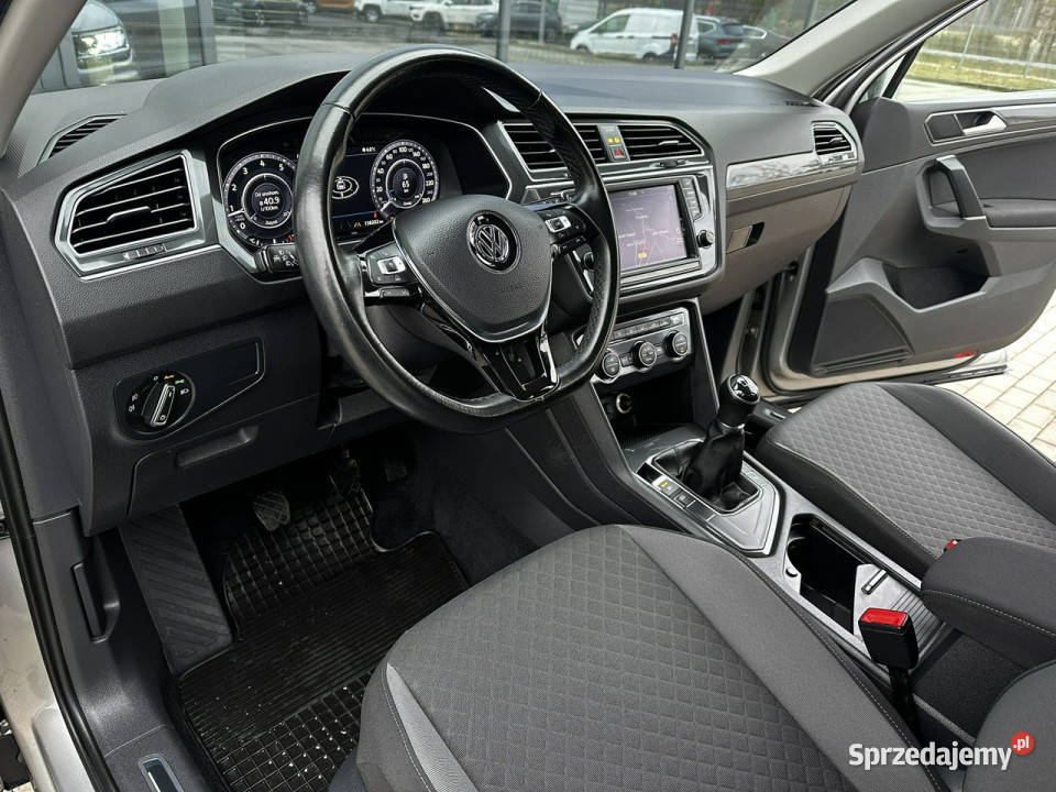 Volkswagen Tiguan Wirtualny kokpit LED Asystent Tiguan Kąty Opolskie sprzedam