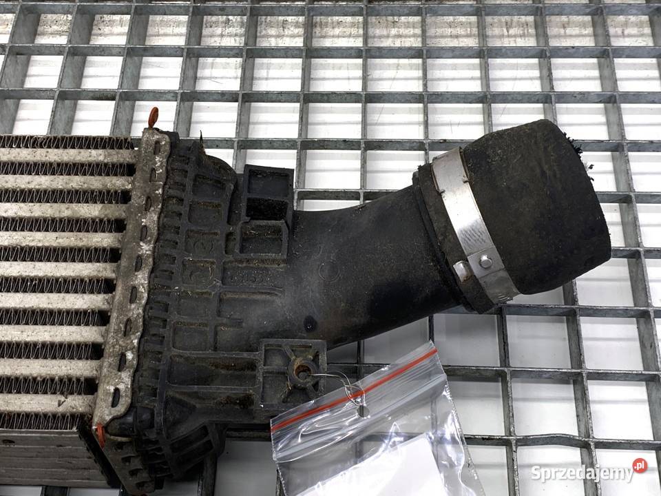 INTERCOOLER AUDI Q5 8R 8K0145805G 20 224 0817 osobowe Chłodnice powietrza (intercoolery)