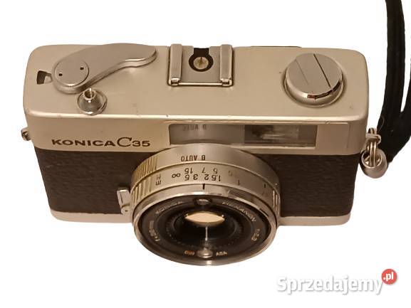 Stary aparat fotograficzny KONICA C35