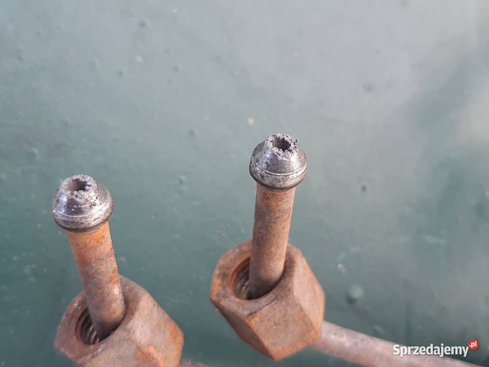 Lublin 24 TD Przewody wtryskowe Przewody wtryskowe Części samochodowe Mińsk Mazowiecki sprzedam