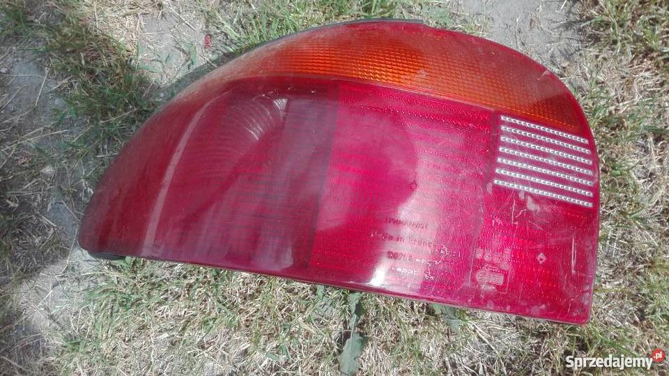 Ford Mondeo 94 r HB Lampa tylna lewa Części samochodowe