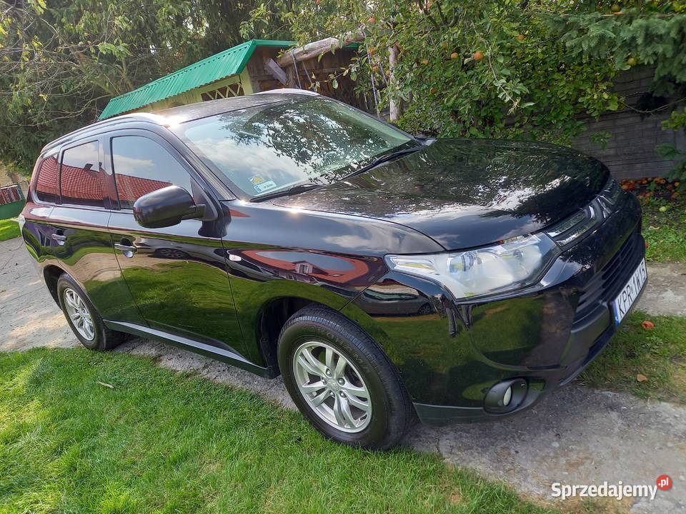 MITSUBISHI OUTLANDER III 20 Benzyna150 LPG 2012 sprzedam