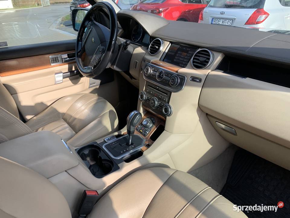 Sprzedam LAND ROVER DISCOVERY IV HSE 2010 Korzeniów