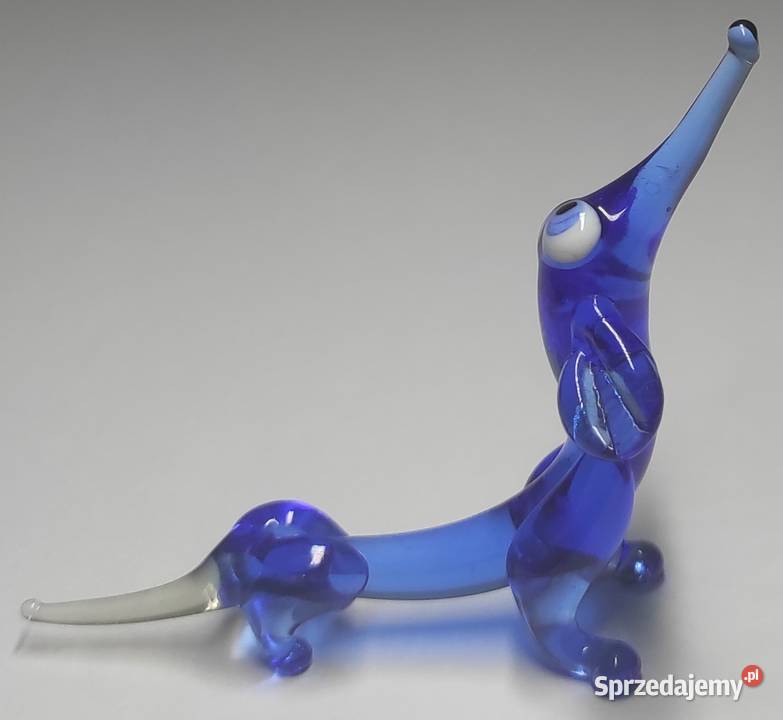 Szklany jamnik pies ze szkła błękitny szkło Warszawa