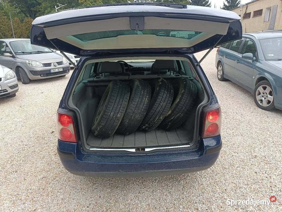 Piękny passat B5 Lift z klimatyzacjąi komplet Kłodzko sprzedam