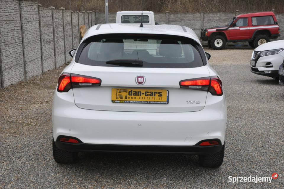 Fiat Tipo 14 95 hatchback LED Bluetooth Czujniki Dąbrowa Górnicza