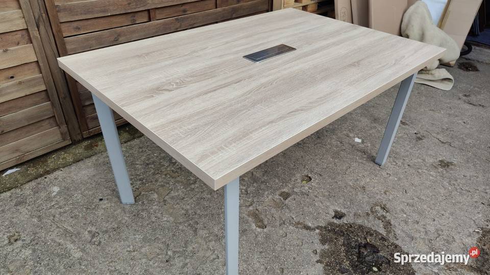 Stół konferencyjny 100x150 z mediaportem Orno