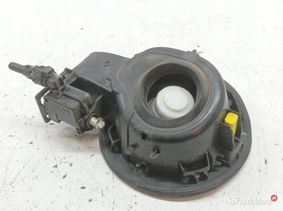 KLAPKA WLEWU PALIWA Z50B 13375739 Opel Astra IV Klapki wlewu paliwa