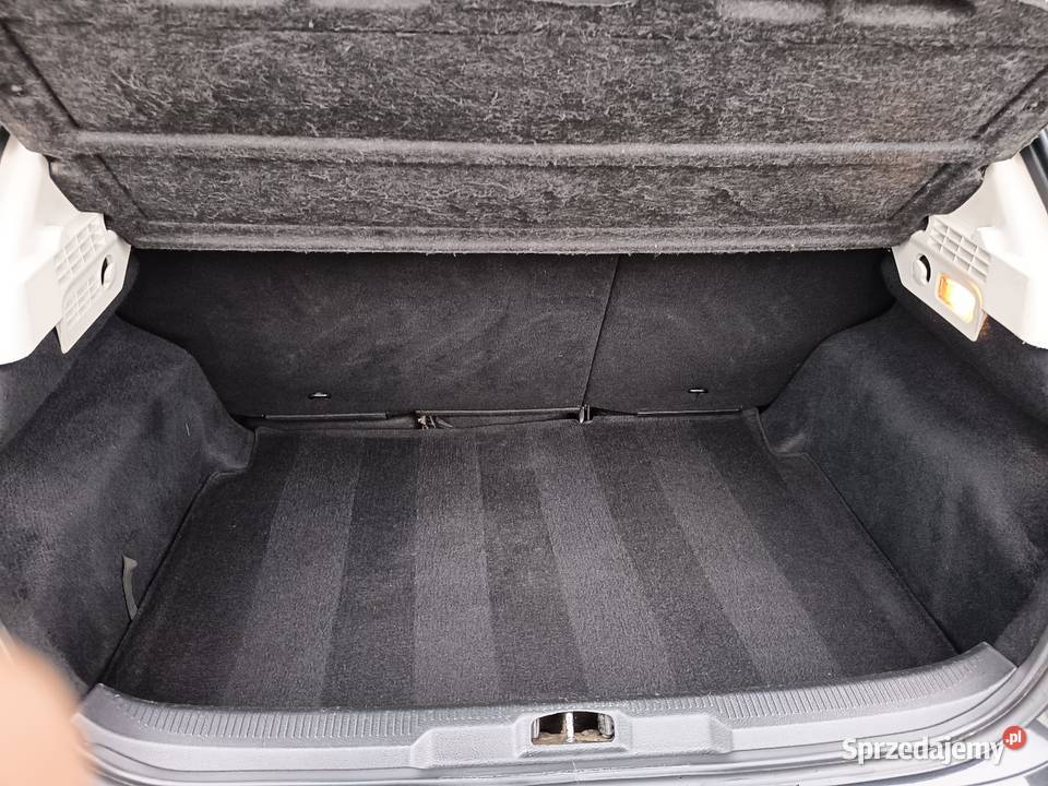 Sprzedam peugeot 207 2010r 16hdi 90koni możliwa nieuszkodzony