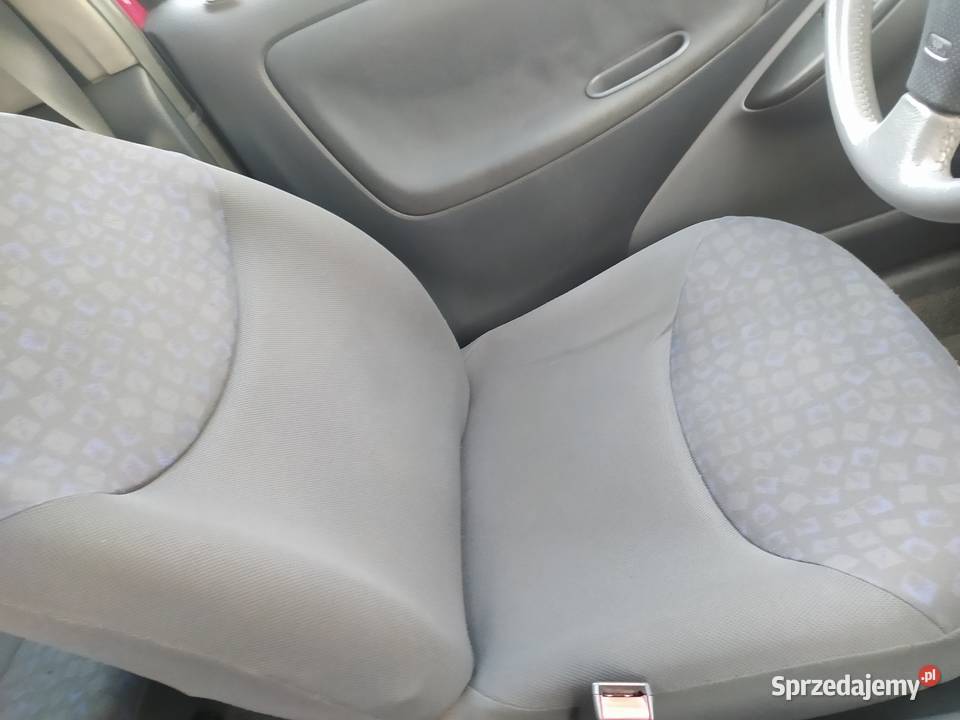 Toyota Yaris 10 benzyna z oplatami 238000km mazowieckie Warszawa sprzedam
