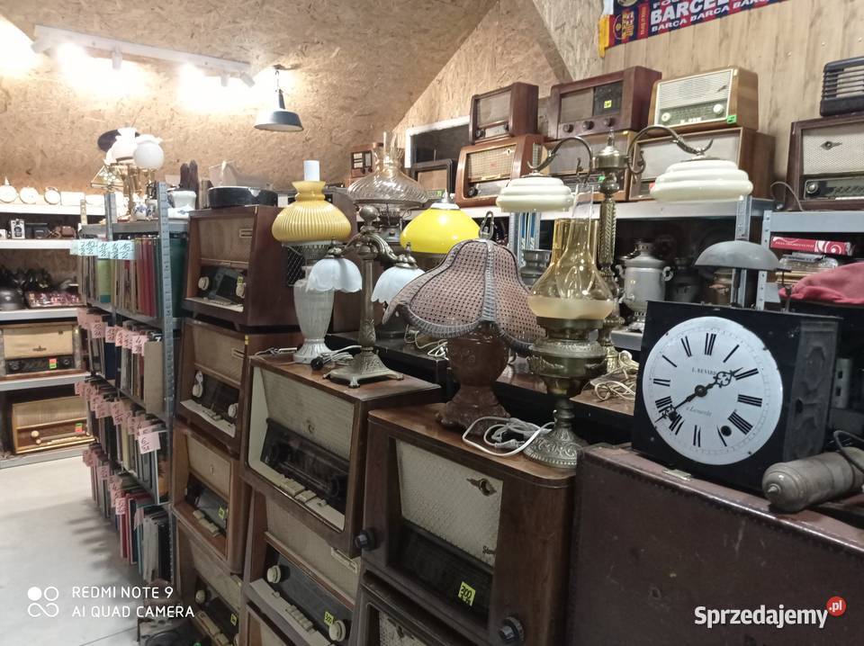 Antyki pamiątki z PRL kolekcja