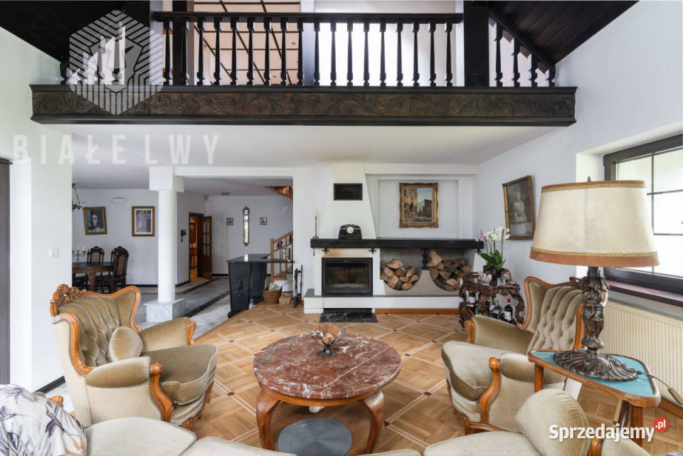 Dom wolnostojący 463m2 Kanie Kręta