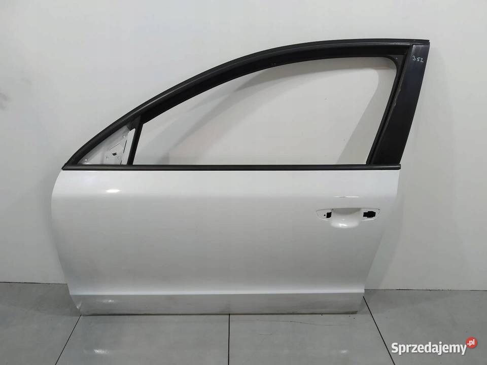 DRZWI LEWE PRZÓD LS9R Skoda Superb II 20082015 osobowe