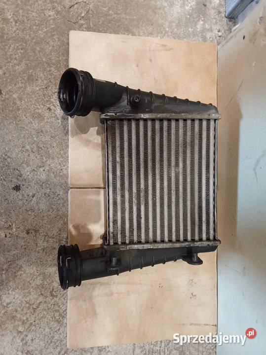 VW Passat B5 fl TDIIntercooler chłodnica orginal osobowe Wrocław