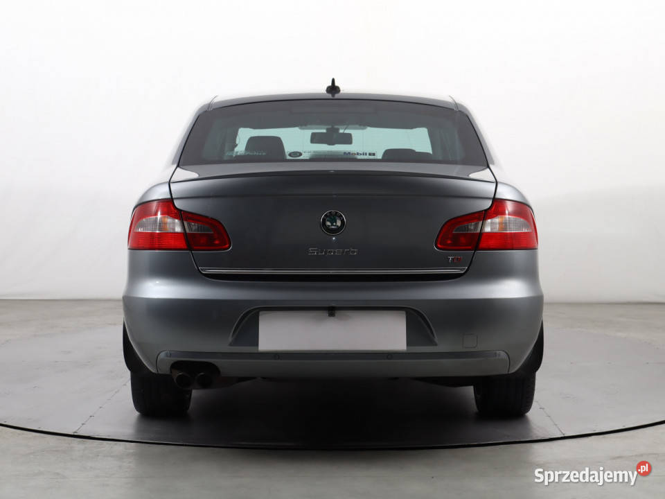 Skoda Superb 20 TDI elektrycznie ustawiane fotele