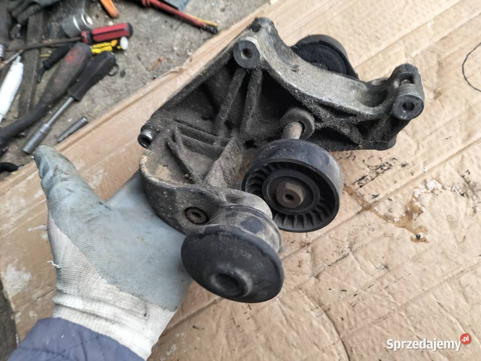 AUDI 80B4 80 B4 19 TDI 028903143G PODSTARA