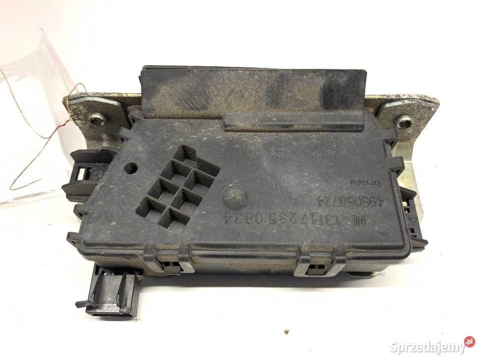 ZAMEK KLAPY TYŁ OPEL ASTRA H Hatchback 13117285 osobowe Zamki, wkładki i kluczyki