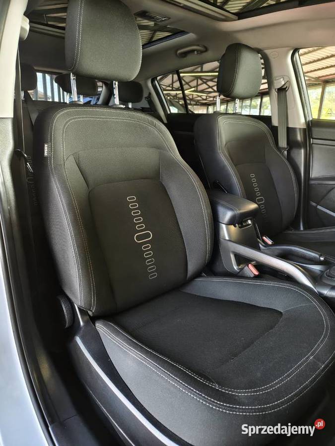 Kia Sportage Navi Kamera 17CRDI Ładna Bogate Zarszyn sprzedam