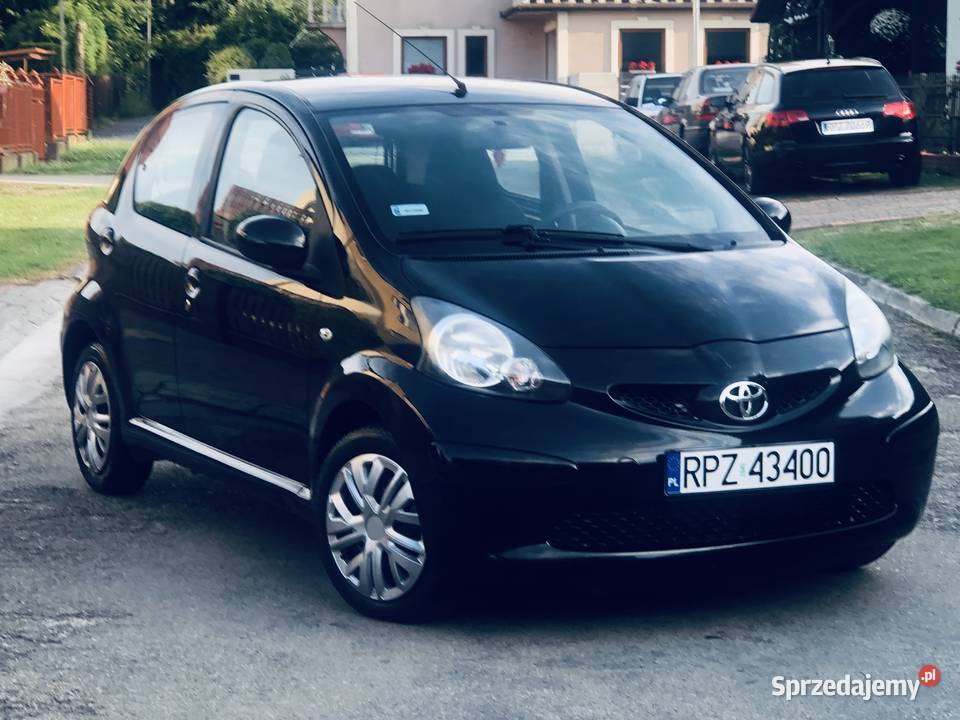 Toyota Aygo 10 VVTi 68 klimatyzacja benzyna Przeworsk
