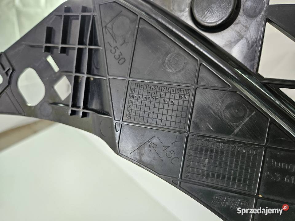 MERCEDES AKLASA W177 WZMOCNIENIE GÓRNE ZDERZAKA Międzychód sprzedam
