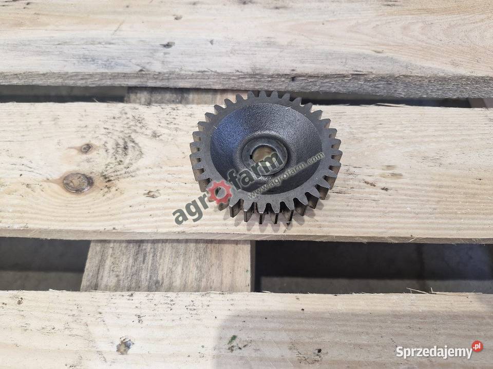 Koło zębate Fendt 939 930 927 822 Byków