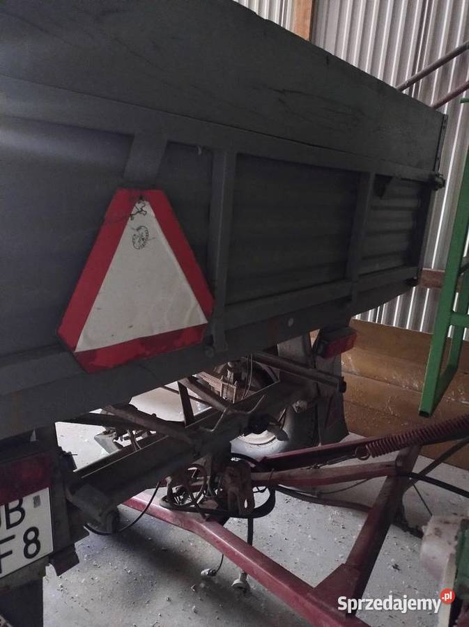 Przyczepa rolnicza nieuszkodzony Przyczepy rolnicze Lublin sprzedam