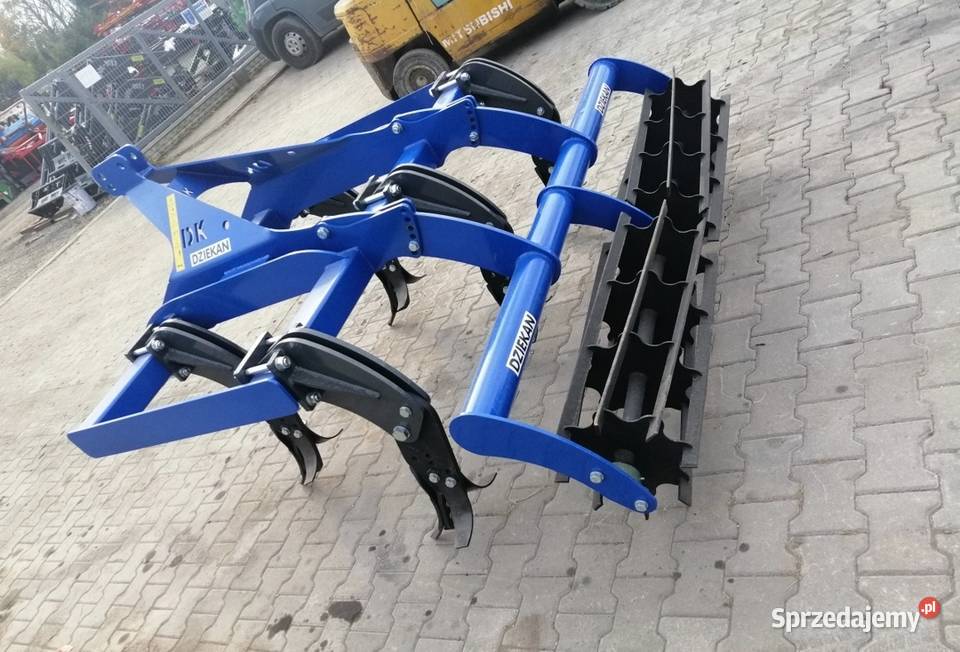 Pług dłutowy bezorkowy M PIRAT Wysokie Mazowieckie