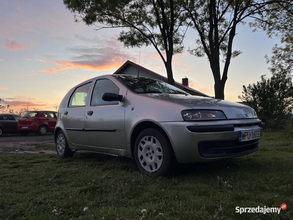 Fiat Punto 12 benzya Rok produkcji 1999 Punto Ołdaki