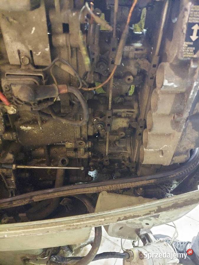 Silnik zaburtowy Suzuki DT 140 części silnikowe dolnośląskie