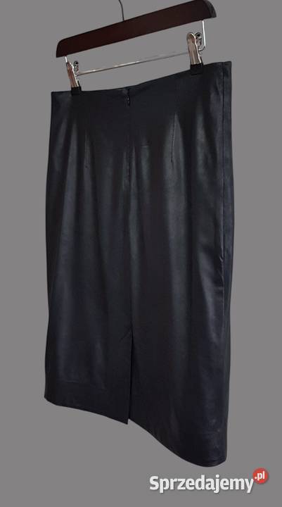 Damska spódnica klasyczna ołówkowa czarna JR 40L Spódnice i sukienki