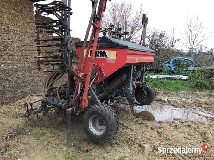 Siewnik zbożowy KRM 6 m Kuhn Wieluń