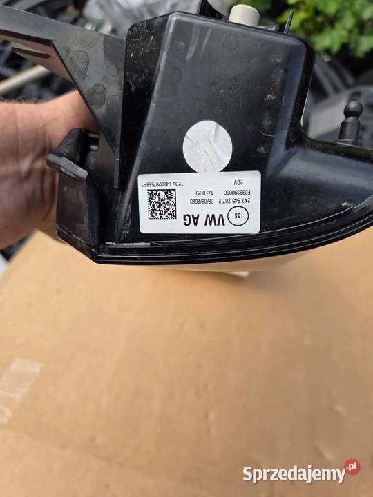 Lampa lewa lewy tył tylna VW Caddy V 2K7945207E Lampy tylne